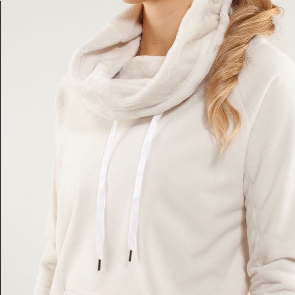 SoRARE! Lululemon 4 Don’t Hurry Be Happy Sweater - Picture 4 of 8